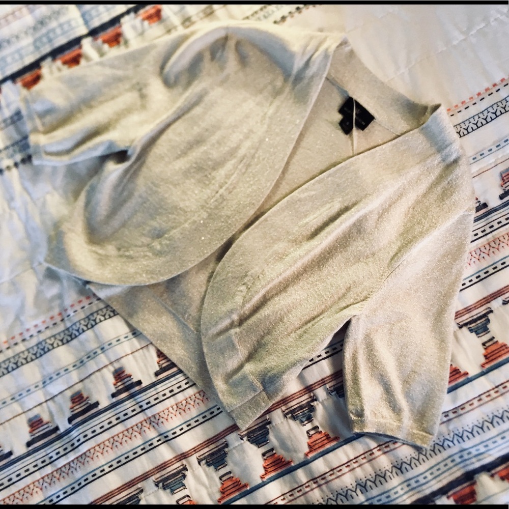 Short Cardi